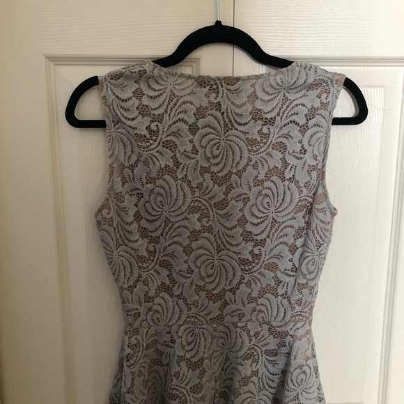 BCBGMAXAZRIA Blue Floral Lace Peplum Top - Picture 3 of 3